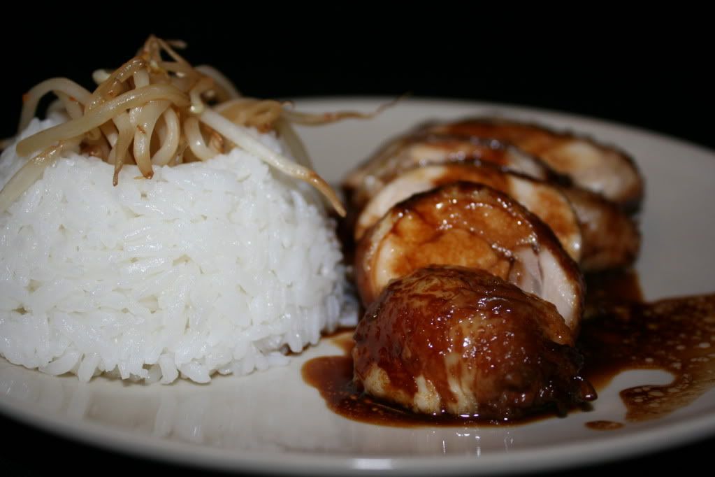 Hähnchen mit Teriyaki-Sauce Hähnchen mit Teriyaki-Sauce