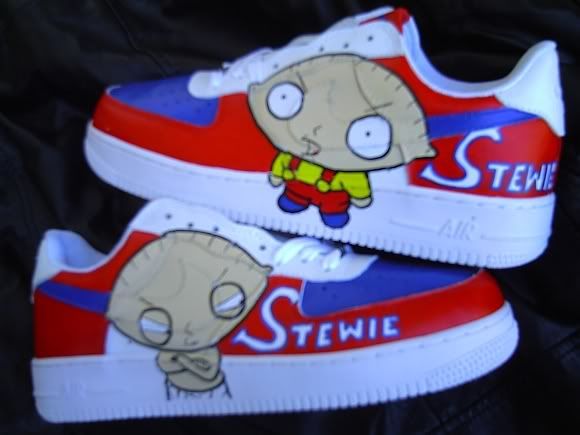 lebron james stewie shoes